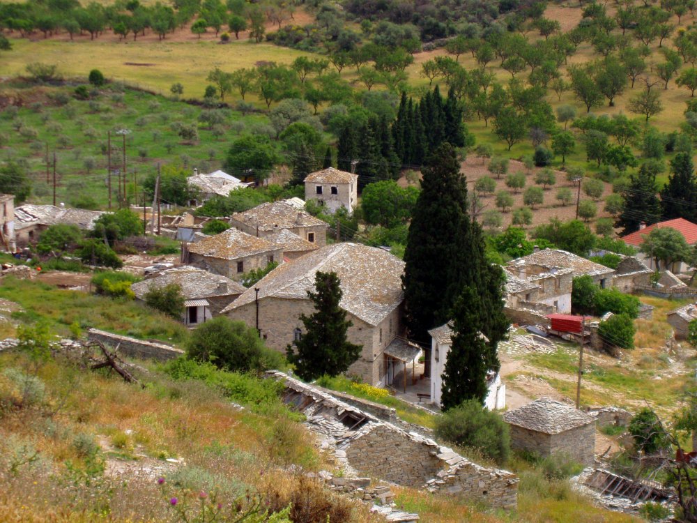 Paliouri village